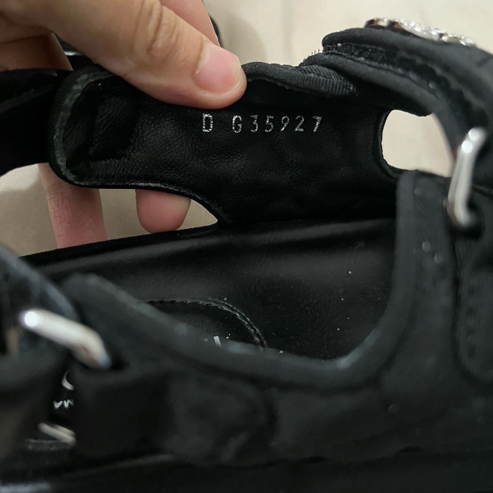 CHANEL Black Quilted Logo Dad Sandals – Size 7 – 100% Authentic - Picture 5 of 5